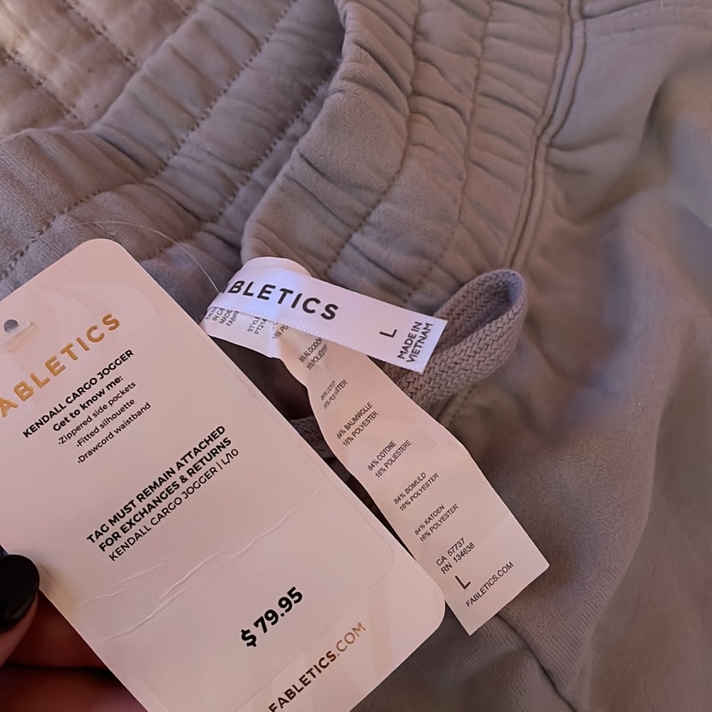 Fabletics joggers - Picture 2 of 4